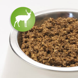 AktivDog – Das natürliche Schweizer Hundefutter in der Sorte "Rotwild mit Buchweizen"